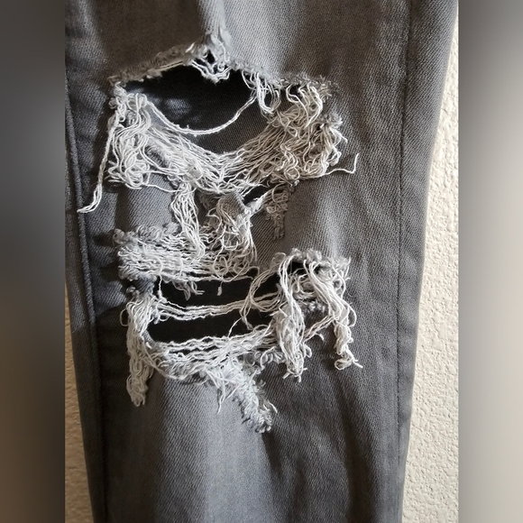 American Eagle Jegging Distressed Gray Women's Jeans - Picture 3 of 9